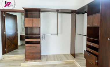 CASA CAMPESTRE CON VISTA AL VOLCAN