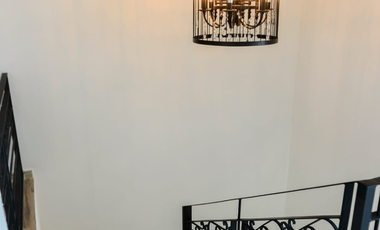 CASA CAMPESTRE CON VISTA AL VOLCAN