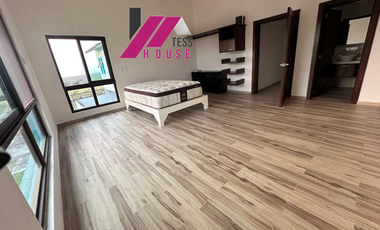 CASA CAMPESTRE CON VISTA AL VOLCAN