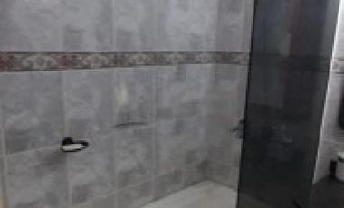 Triplex en venta - 4 Dormitorios 2 Baños - San Bernardo del Tuyú