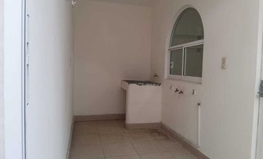 CASA EN RENTA EN PUERTA DE HIERRO, PACHUCA