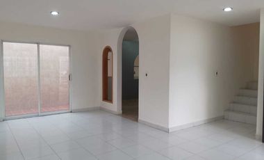 CASA EN RENTA EN PUERTA DE HIERRO, PACHUCA