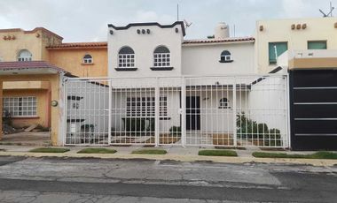 CASA EN RENTA EN PUERTA DE HIERRO, PACHUCA