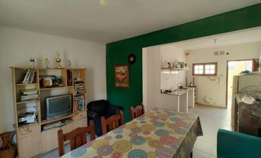 Casa en venta - 2 Dormitorios 2 Baños - 250Mts2 - Córdoba