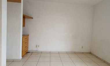 CASA EN RENTA DENTRO DE COTO EN SANTA MARIA TEQUEPEXPAN