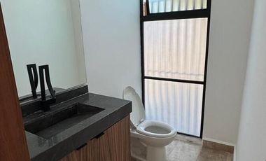 CASA EN VENTA EN ALTOZANO