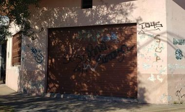 LANÚS * VENTA LOCAL COMERCIAL * A MTS AV. RIVADAVIA