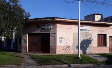 LANÚS * VENTA LOCAL COMERCIAL * A MTS AV. RIVADAVIA