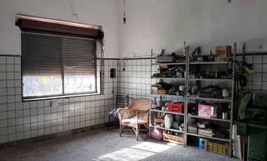 LANÚS * VENTA LOCAL COMERCIAL * A MTS AV. RIVADAVIA