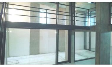 Local y/o Oficina - Excepcional -  480 m2 -  2 cocheras-  Dorrego al 100 -Excelente Ubicación