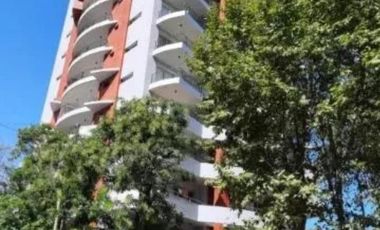 Departamento en venta - 2 Dormitorios 2 Baños - Cochera - 72Mts2 - Monte Grande