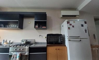 Departamento en venta - 2 Dormitorios 2 Baños - Cochera - 72Mts2 - Monte Grande