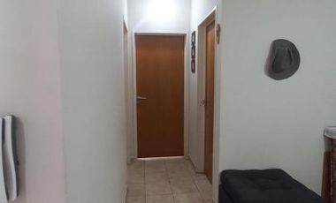 Departamento en venta - 2 Dormitorios 2 Baños - Cochera - 72Mts2 - Monte Grande