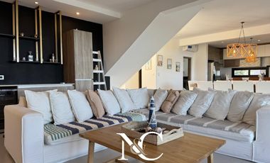 Casa en  venta en Costa Esmeralda vista al mar