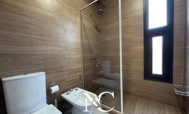 Casa en  venta en Costa Esmeralda vista al mar