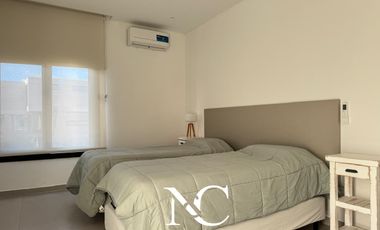 Casa en  venta en Costa Esmeralda vista al mar