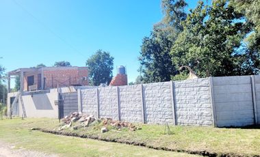 Casa en venta - 1 Dormitorio 1 Baño - Cochera - 330Mts2 - El Pato, Berazategui