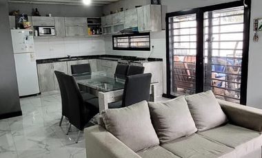 Casa en venta - 1 Dormitorio 1 Baño - Cochera - 330Mts2 - El Pato, Berazategui