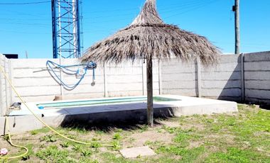 Casa en venta - 1 Dormitorio 1 Baño - Cochera - 330Mts2 - El Pato, Berazategui