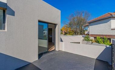 Casa A Estrenar En Pinos de Anchorena