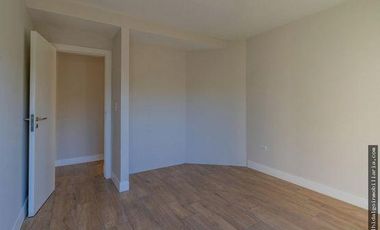 Casa A Estrenar En Pinos de Anchorena