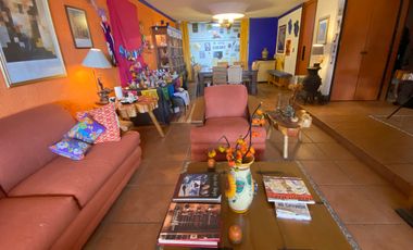 CASA EN VENTA EN LOMAS DE TARANGO