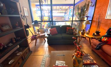 CASA EN VENTA EN LOMAS DE TARANGO