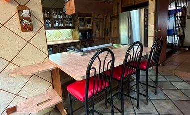 CASA EN VENTA EN LOMAS DE TARANGO