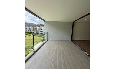 Arriendo Apto para estrenar con balcón, Sajonia Vía al Aeropuerto