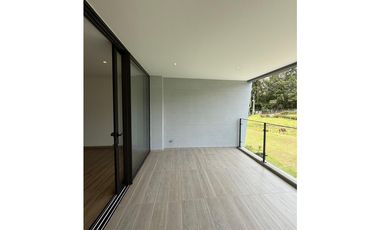 Arriendo Apto para estrenar con balcón, Sajonia Vía al Aeropuerto