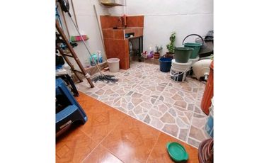 Venta Casa Medellín Manrique Central.