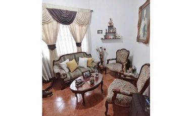 Venta Casa Medellín Manrique Central.