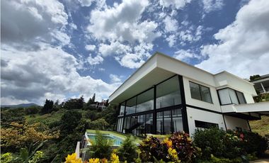 CASA CAMPESTRE DE LUJO EN VENTA, MEDIO DAPA, YUMBO