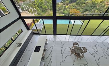 CASA CAMPESTRE DE LUJO EN VENTA, MEDIO DAPA, YUMBO