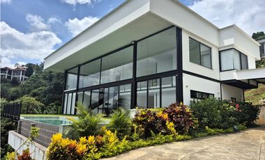 CASA CAMPESTRE DE LUJO EN VENTA, MEDIO DAPA, YUMBO