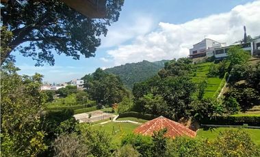 VENTA PERMUTA DE CASA CAMPESTRE PARA REMODELAR FLORIDABLANCA COD:1076