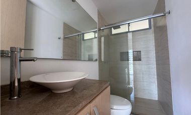 SE VENDE APARTAMENTO DE DOS ALCOBAS, SECTOR PLAYA SALGUERO