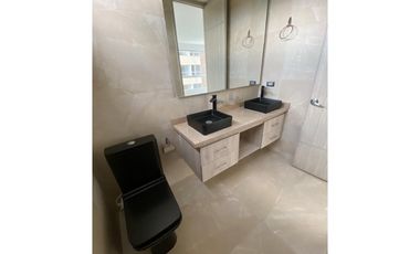 APARTAMENTO EN VENTA CENTRAL PARK PANCE CALI SUR 4PISO 2PARQ