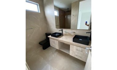 APARTAMENTO EN VENTA CENTRAL PARK PANCE CALI SUR 4PISO 2PARQ