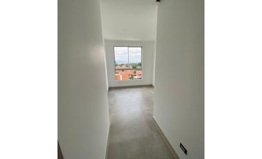 APARTAMENTO EN VENTA CENTRAL PARK PANCE CALI SUR 4PISO 2PARQ