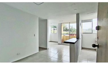 Vendo apto en La Estrella sector Comfama, piso medio con vista