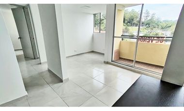 Vendo apto en La Estrella sector Comfama, piso medio con vista