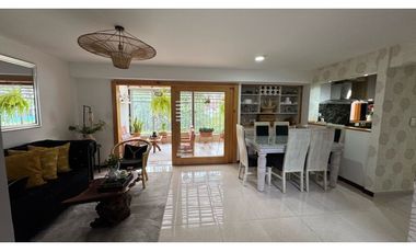 VENTA DE HERMOSA CASA BARRIO LA CASTELLANA ARMENIA