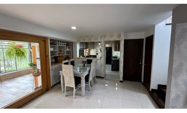 VENTA DE HERMOSA CASA BARRIO LA CASTELLANA ARMENIA