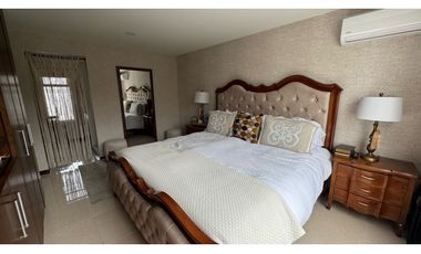 VENTA DE HERMOSA CASA BARRIO LA CASTELLANA ARMENIA