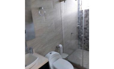Venta Casa Campestre con Piscina en La Mesa- San Joaquin