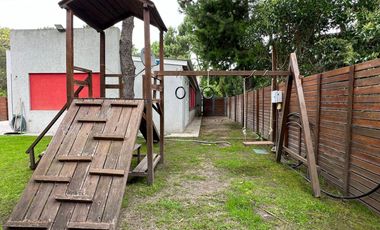 Casa en venta - 3 Dormitorios 3 Baños - 602Mts2 - Valeria del Mar