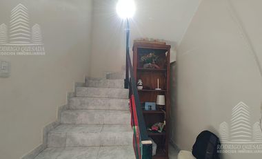 Dúplex  de 2 dormitorios c/ cochera en Costa Azul.