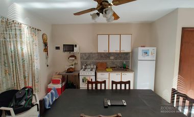 Dúplex  de 2 dormitorios c/ cochera en Costa Azul.