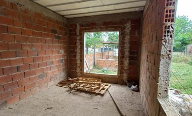 Casa a terminar de 4 Amb a la venta en Cañuelas